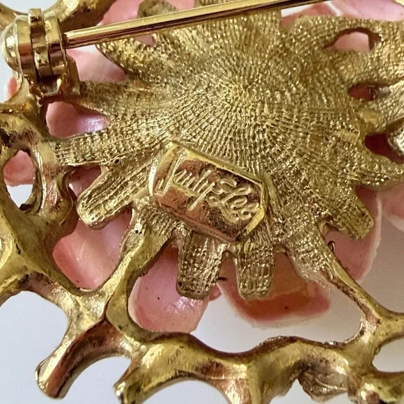 Charming Floral Brooch with Gold Detailing Vintage Judy Lee Rose Floral Brooch
